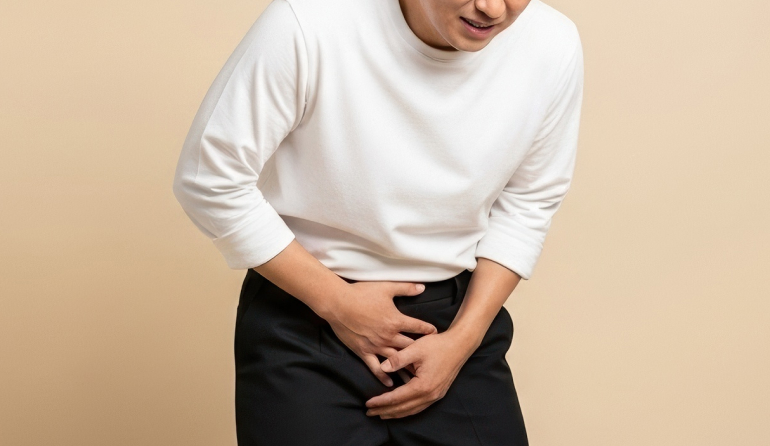 방광에 불편함을 느끼는 남성